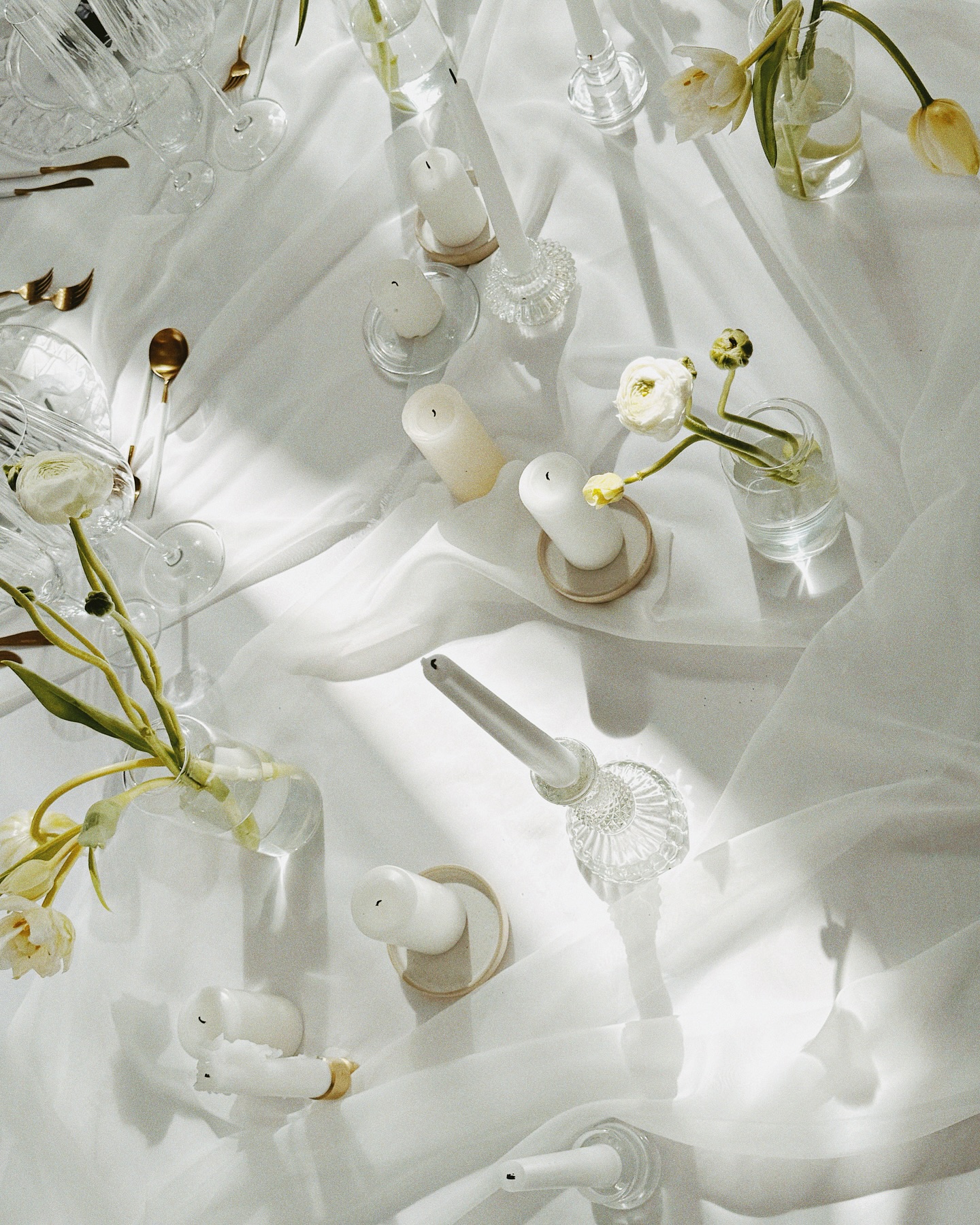 details …

@floveevents 
@flower_lounge 
@optionsgreathire 
@t.inkstyleandstationery 
@chairmanhireuk 

#fivefourstudios