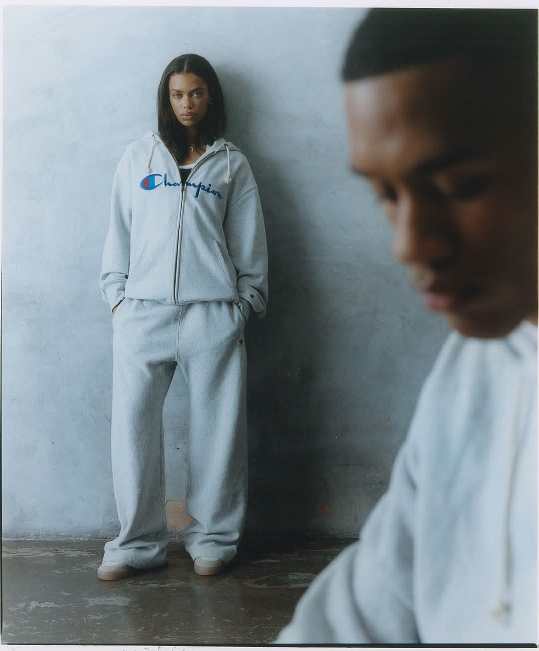 Champion on film, by @jackmossphoto & @smallscreenstudios ❄️🩵

@championeurope
@comethroughlab
@lily.dabreo 
@styledbycharvj 
@aimee.lakinn 
@shaunnasinead 
@jamescray 
@serencreatives
@leejamesthompson 
@byzoefemi 
@livisugs 
@rev_viedelle 

#fivefourstudios